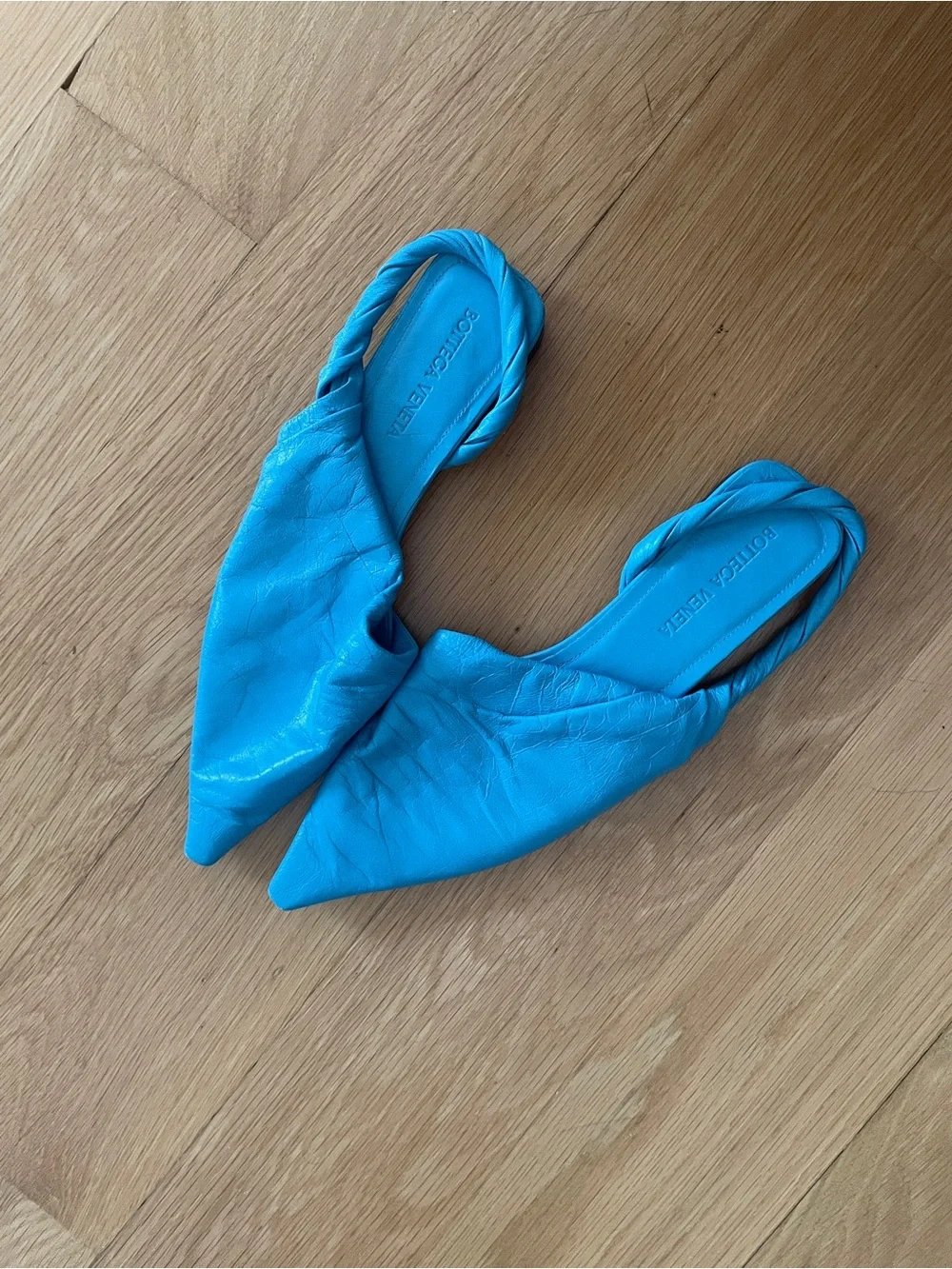 Bottega Veneta Blue Leather Pointed Toe Slingback Flats
